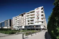 The Terminal 1 Stay - Steps from Nightlife and Airport Hotels near Misr International University (MIU)