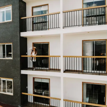 Muru Homely Hotel