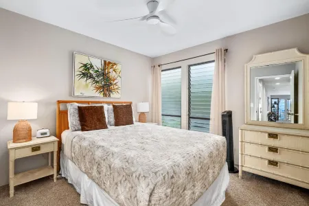 Big Island Sea Village 3212 Condo