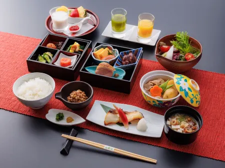 Hotel Morinokaze Tateyama‎ Отели рядом с достопримечательностью «Shōmyō Waterfall Observation Square.»