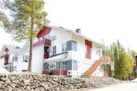 Spacious 3BR Apt. with Sauna