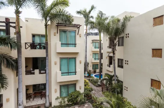 Zafiro Beach Boutique Resort