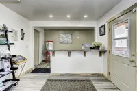 Cascade Lake Inn Hotels in Cascade