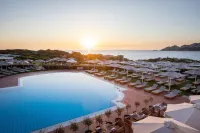 Mangia's Santa Teresa Sardinia, Curio Collection by Hilton Hotels in Santa Teresa Gallura