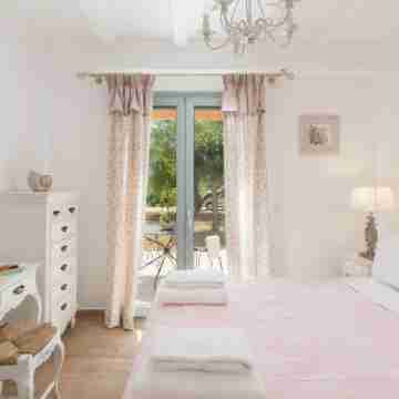 Aneli Villas - Villa Elissavet Rooms