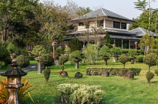 Suanphung Bonsai Village
