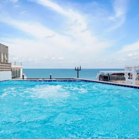 Pool Villa 1-2 Pension