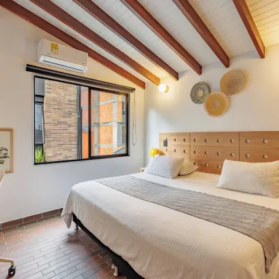 Somos Flats Laureles 鄰近Pueblito Paisa的酒店