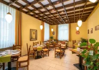 Hotel Schwert Hotels in Kehl