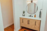 Large Condo in the heart of GR