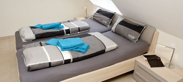 Exclusive 5-star vacation apartment in a top location, with sauna, fireplace & large balcony. Hotels in Borkum