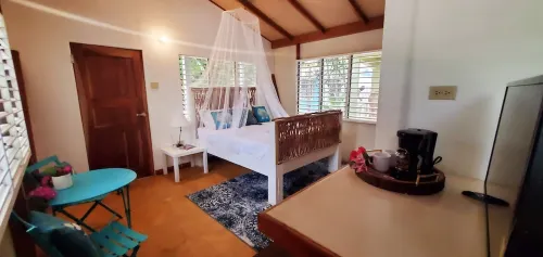 Bak A Yaad Sapphire Blue Cottage