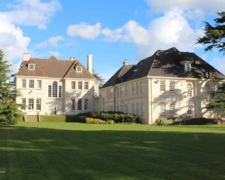 Brockencote Hall Hotels in Kidderminster