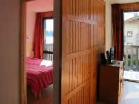 ALSO 6-ROOM APARTMENT 3 ROOMS オッソワのホテル