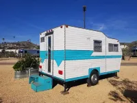 Vintage Camper delivered to your reserved campsite! Near Surf Beach & Downtown Các khách sạn gần Camino Real Park