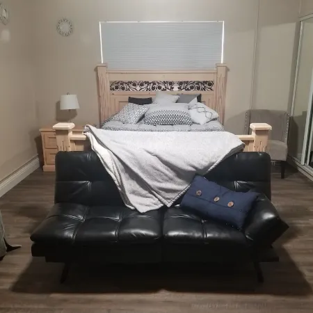 Cozy Middle Studio Unit in Old SW Reno