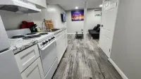 Cozy 2 Bedroom Luxury Basement Near Airport-NYC -Dream Mall -Prudential Center