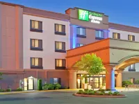 Holiday Inn Express & Suites Puyallup (Tacoma Area) فنادق في بويالوب