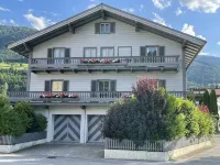 Panorama apartment "Landhaus Zell am See" for 8 people in Niedernsill. Wasserfall Hirzbach 주변 호텔