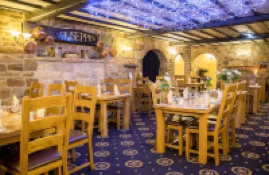 Pathways Holiday Cottage a delightful 18th century stone cottage in Derbyshire. Hotels in Alfreton