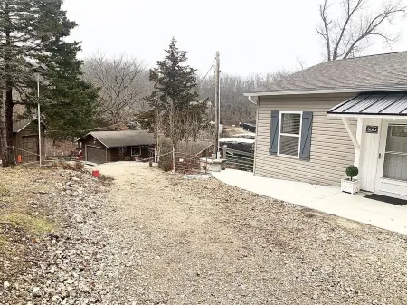 Lakefront | Kayaks | FirePit | Deck | Gazebo | W&D