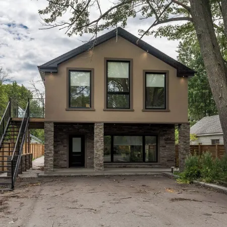 Welcome to Lake House by Lis, where stunning lake views and serene sunsets await