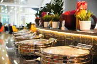 Swissôtel Al Murooj Dubai - breakfast