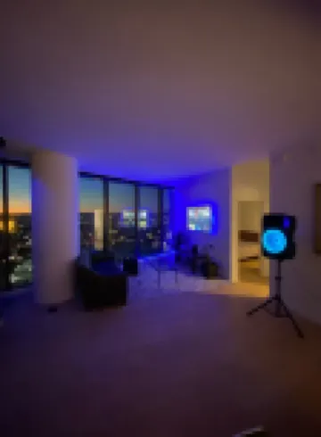 Downtown Los Angeles luxury high rises 派拉蒙酒店