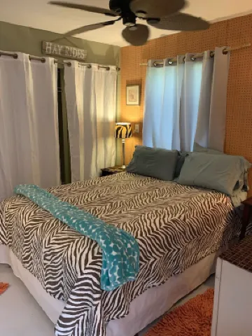 Cottage on the Bay with Sailboat Dock 諾科米斯酒店