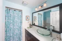 CRUZEN BLUE: BEAUTIFUL STUDIO AT GRANDE BAY RESORT IN Cruz Bay