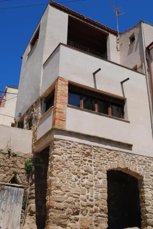 Self catering Cal Sarri Vell for 4-8 people