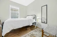 Rossville GA 10m > Chatt - King Bed - Pet Friendly Hotels in Rossville