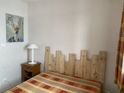 PEYRAGUDES - BACK ON SKIS - Sleeps 8 Hotels near Peyragudes ski resort [N'PY]