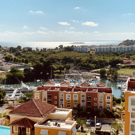 New A/C in the Living room! Sub-Penthouse, Ocean & City Views at Pena Mar!