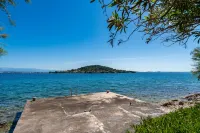 Apartment for 4 Persons, by the Sea and with Beautiful View