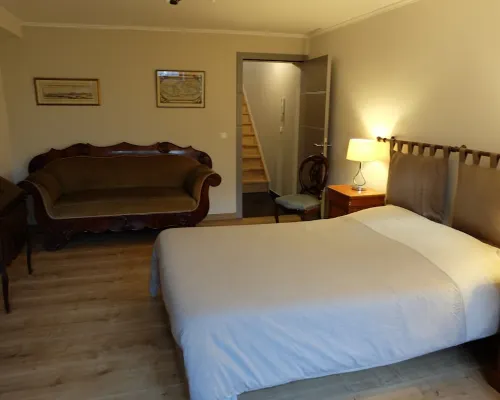 Superb character duplex in the European district Hotels in Ixelles