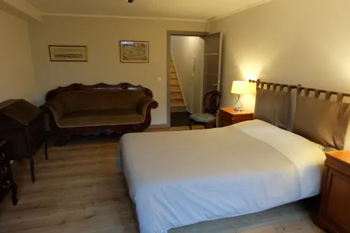 Superb character duplex in the European district