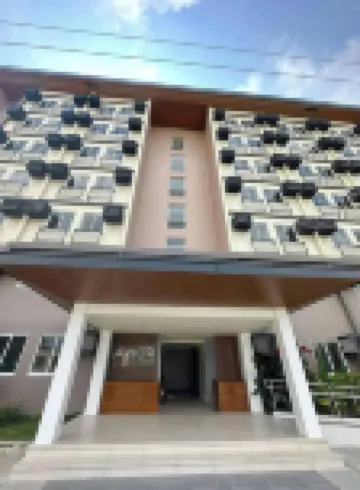 2-bedroom Elegant Condo With Sunrise & Mountain View