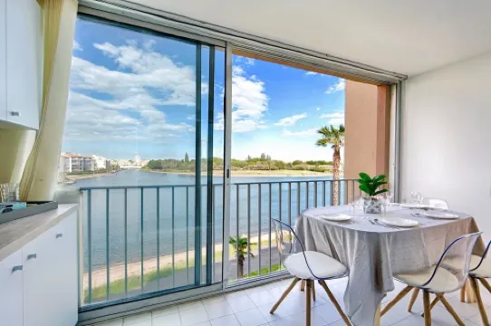 appart 4/6 pers sea view swimming pool air conditioning