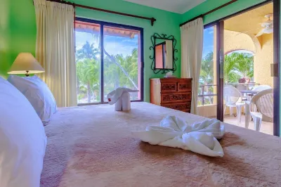 Nautibeach Resort Deluxe Condo