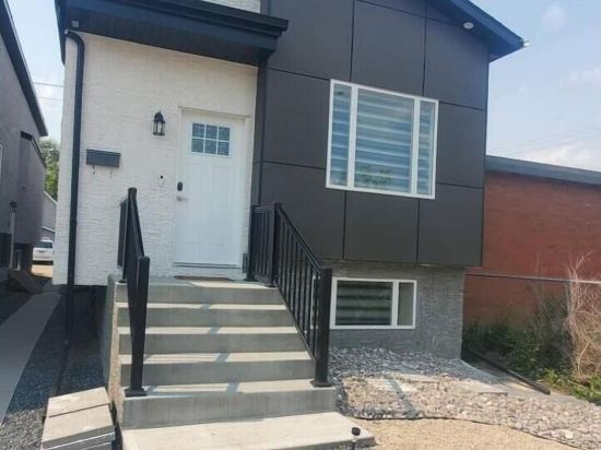 Comfortable home near airport