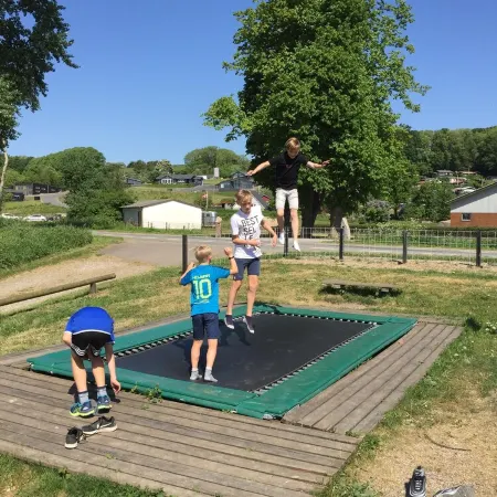 Family-friendly holiday home with a panoramic view of the Aabenraa Fjord