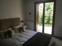 Apartment Marmot Samoens. Superb 2 BR  close to village centre and ski bus