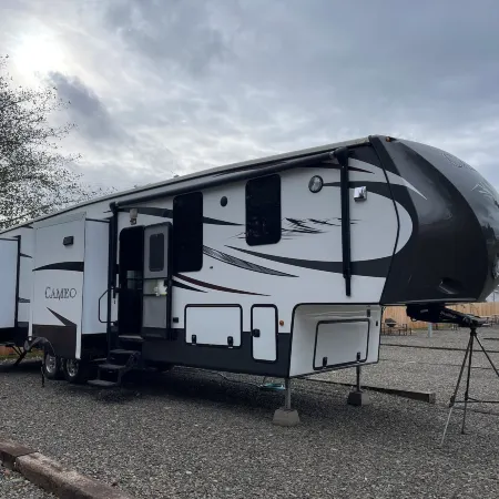 Far West RV Park and Cabins