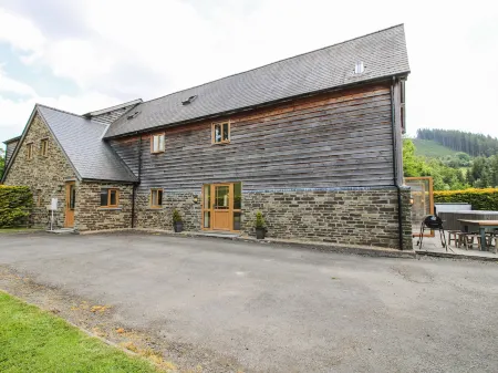 The Hayloft Отели в г. Найтон