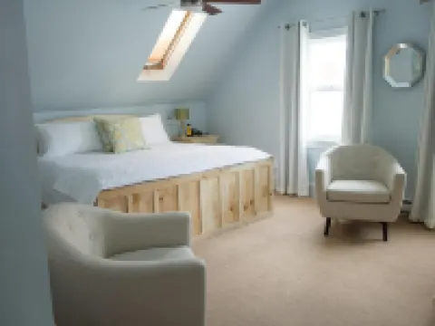 Salt Shaker Deli & Inn Hotels in Lunenburg County