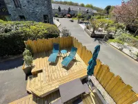 Gîtes du Domaine du Grenier Hotels in Yffiniac