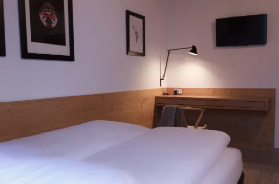 聖安東阿爾貝格皮特利克通酒店