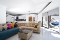 Stunning 4-Bedroom Villa in Kaş with Private Pool and Breathtaking Ocean Views