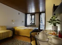 Hotel Mirella Hotels in Temu